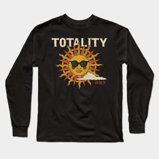 Vintage Total Solar Eclipse 2024 Long Sleeve T-Shirt